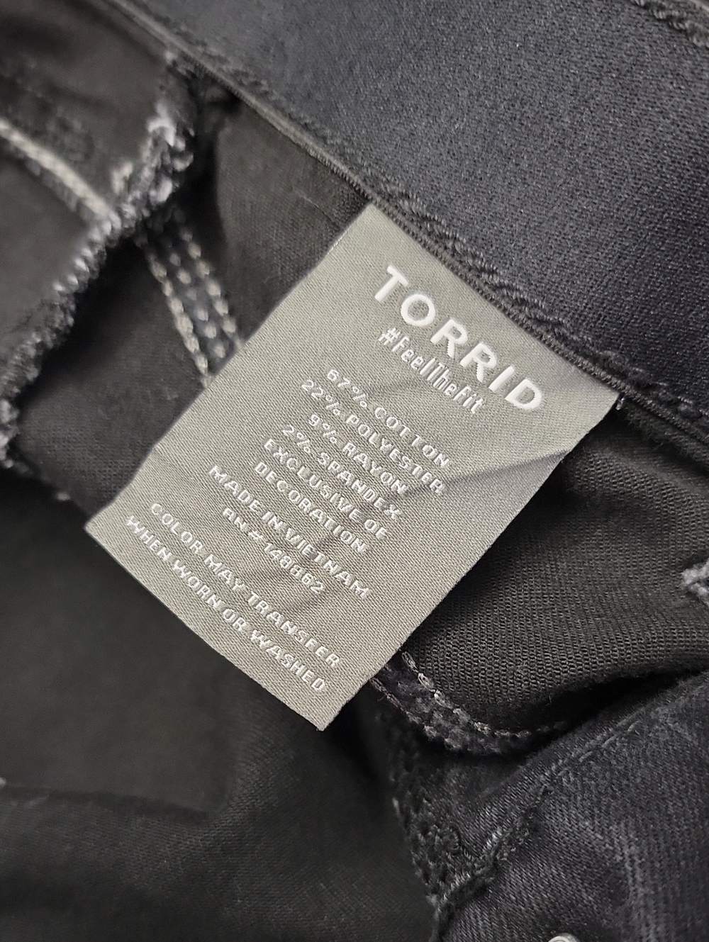 Torrid Sky High Flare Jeans Black Size 10T 10 Tall Super Soft Contrast Stitch - Picture 12 of 12